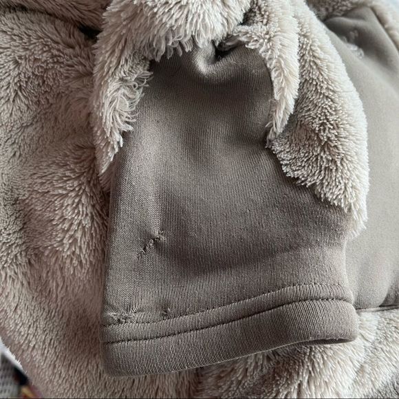 MOUNTAIN Hardwear Polartec fleece zip front jacket with 3 zip pockets, XS - Picture 9 of 9